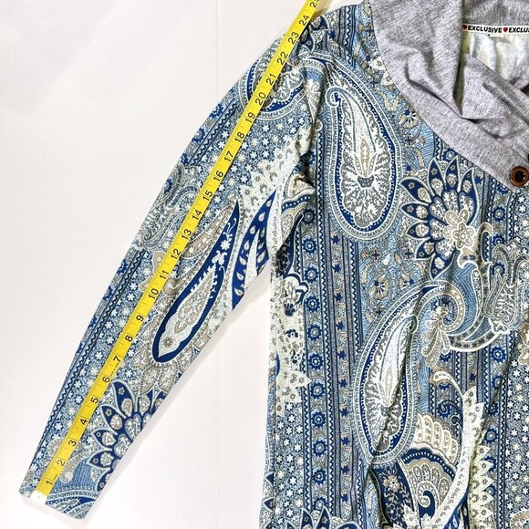 Exclusive ❤ - Women's Size M - Blue & Gold Paisley Design - Long Sleeve - Picture 10 of 10